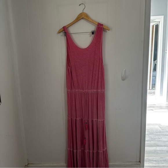 Knox Rose Pink Pleated Maxi Sundress - Picture 1 of 3